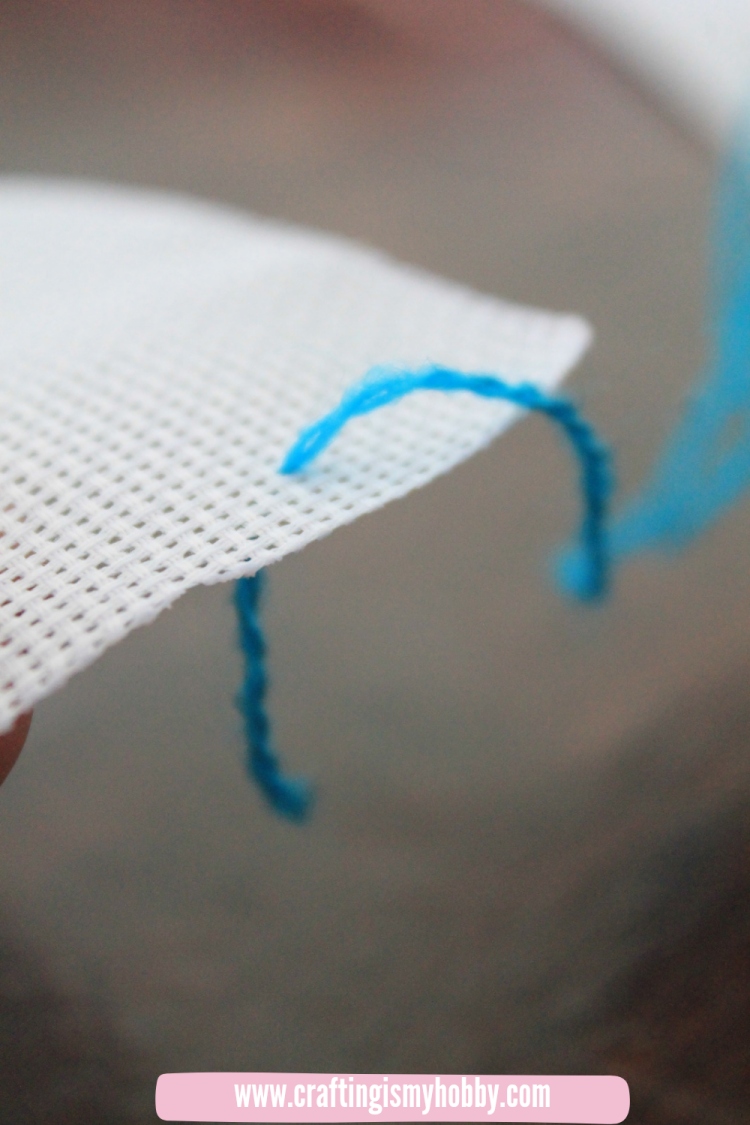 HOW TO CROSS STITCH FOR BEGINNERS Crafting is My Hobby